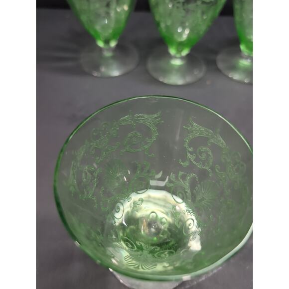 Fostoria Versailles Etched Footed Glasses, Cocktail Uranium Glasses, Set Of 4 - Picture 9 of 11